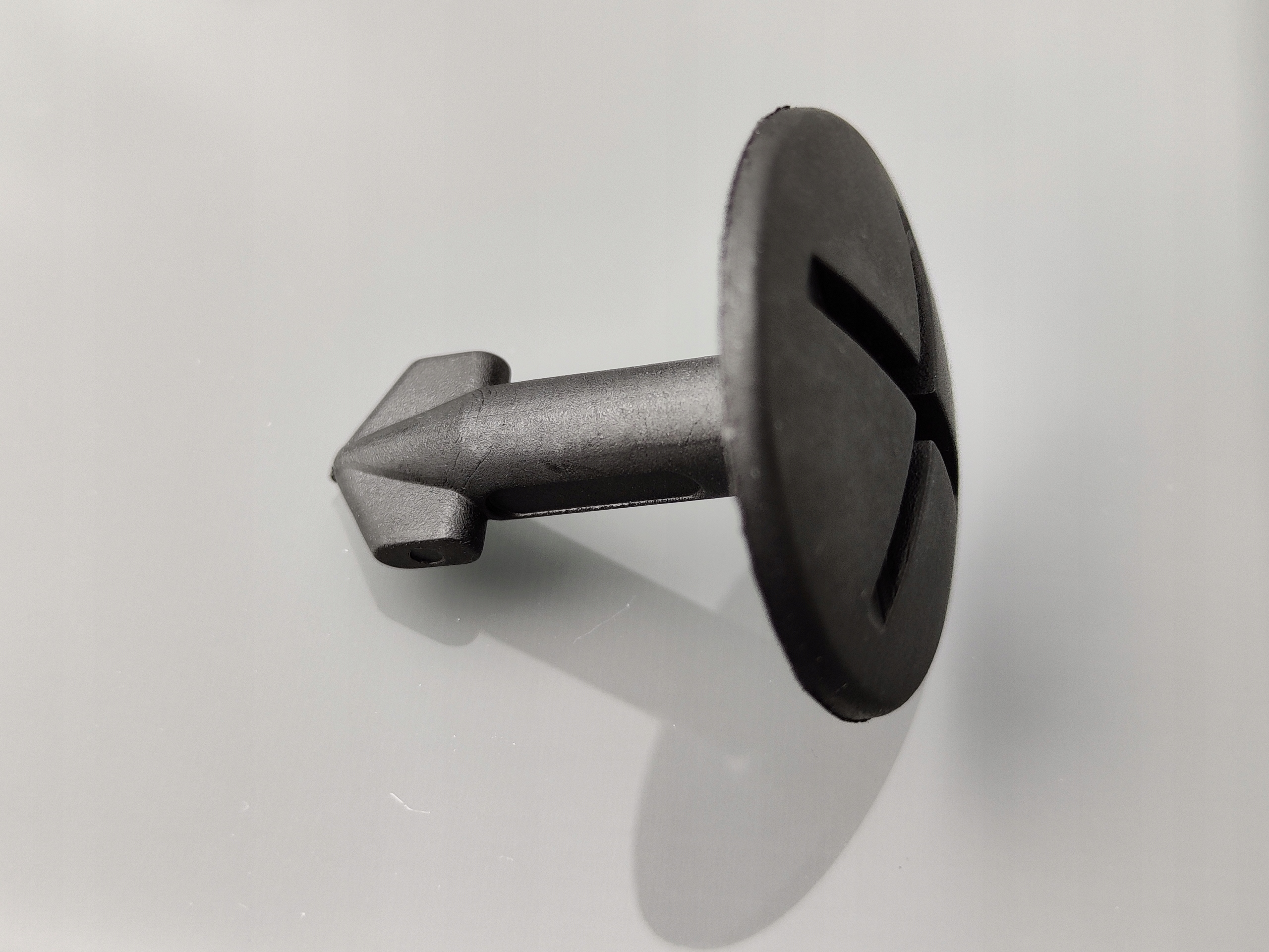 10x SPINKI KOŁKI NADKOLI OSŁON AUDI A4 B6 A4 B7 A6 - obrazek 3