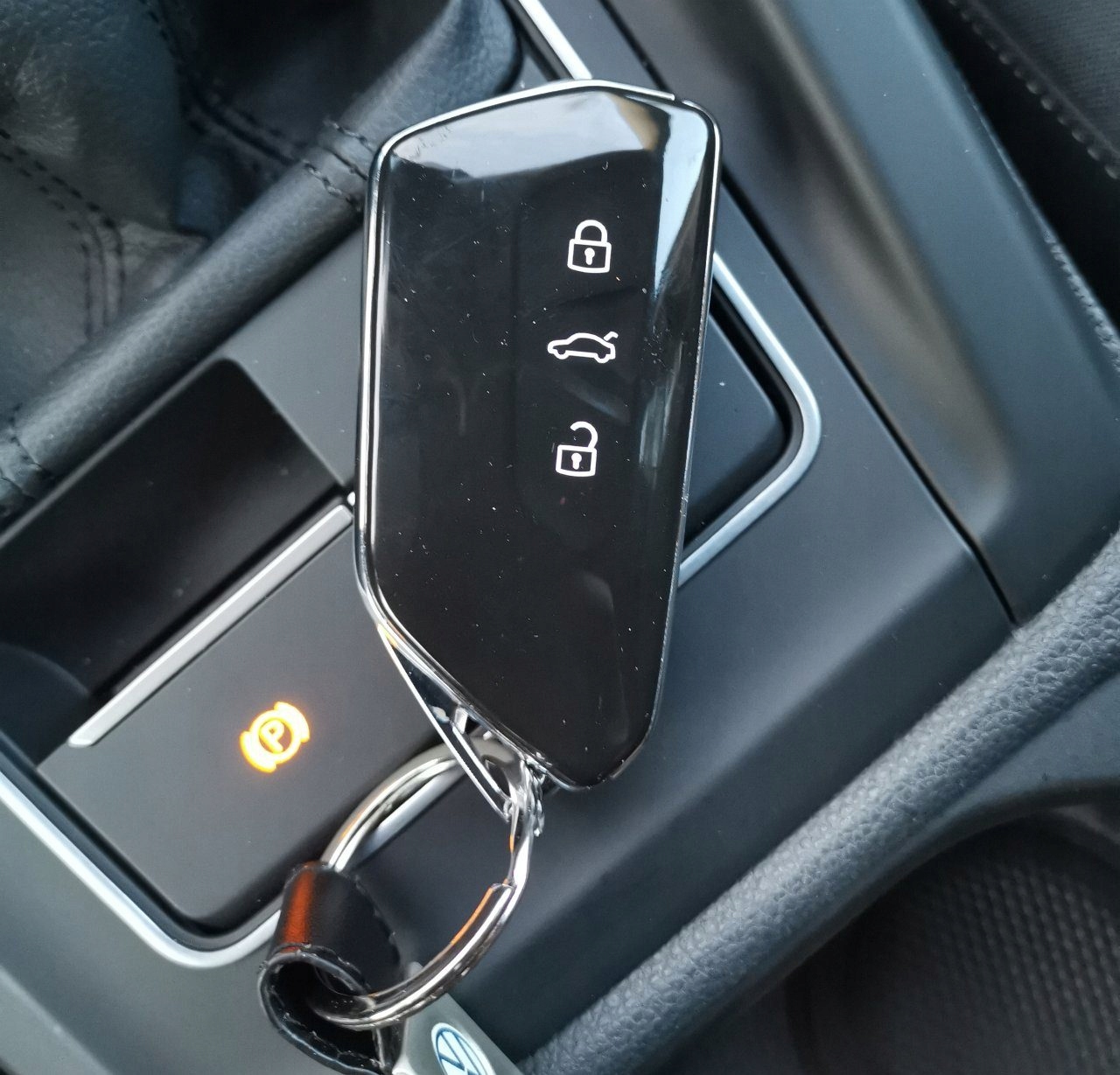 ETUI POKROWIEC NA KLUCZYK VW GOLF 8 LEON OCTAVIA V - obrazek 2