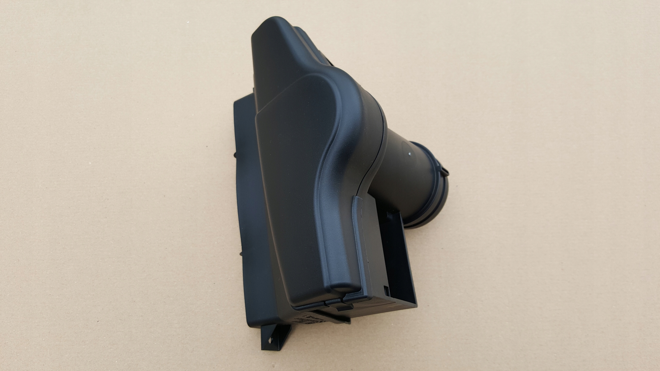 WLOT CHWYT POWIETRZA VW GOLF V VI 1,6 benzyna P-ń - obrazek 3