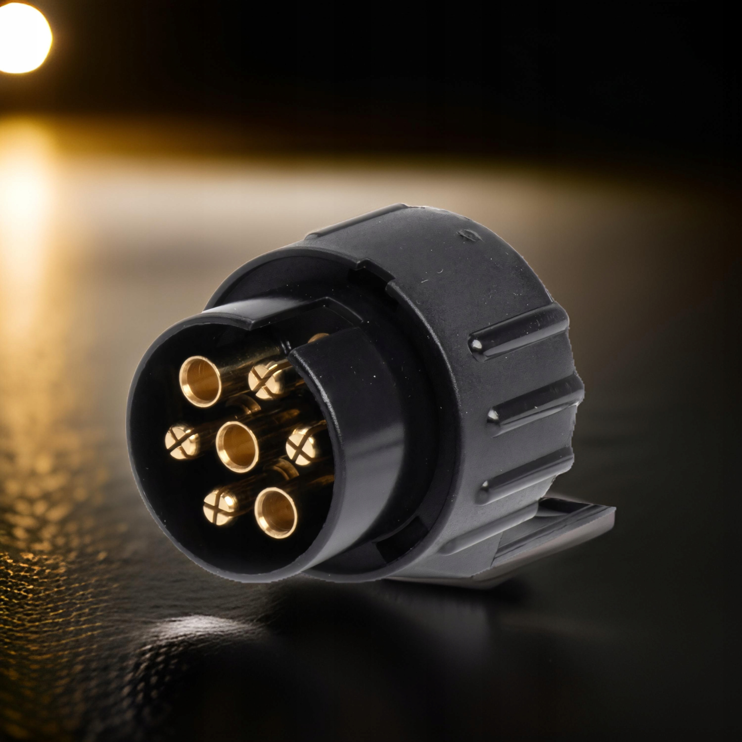 Przejściówka Adapter Redukcja Gniazda Wtyk Hak 7/13 PIN Przyczepy Samochodu - obrazek 2