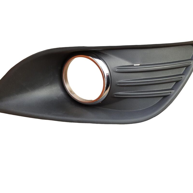 KRATKA LEWA RAMKA HALOGENU FORD FOCUS II 08-10 P-ń