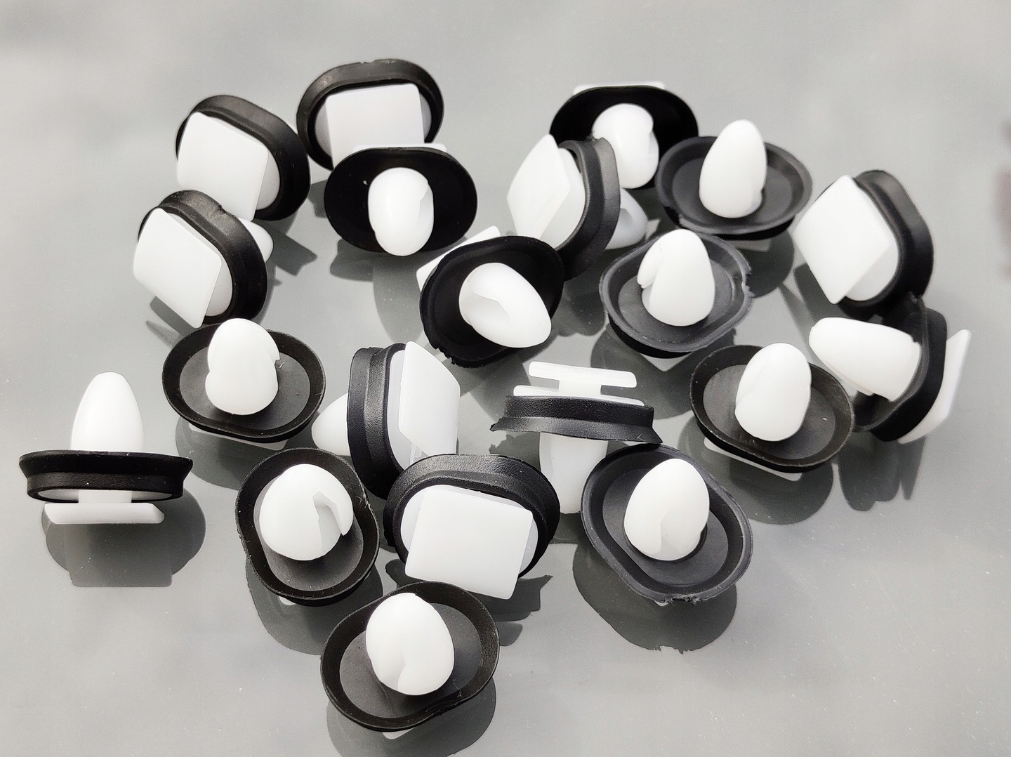 100x SPINKA LISTWY BOCZNEJ DUCATO JUMPER BOXER - obrazek 4