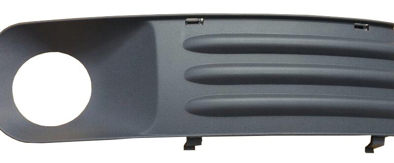 KRATKA ZASLEPKA RAMKA ZDERZAKA PRAWA VW T5 03-2009