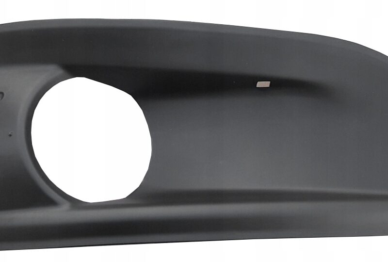 RAMKA HALOGENU CITROEN C4 2010- PRAWA 745365